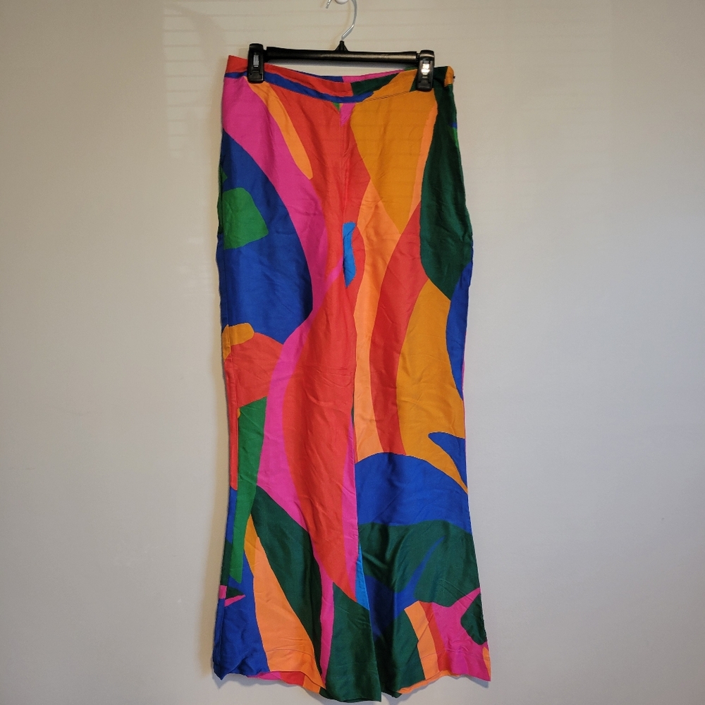 NEW Farm Rio Colorful Leave Flare Pants Size Medium